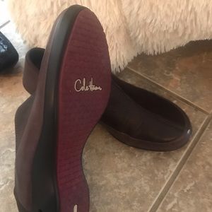 Cole Haan barely worn women’s leather shoes. 9.5